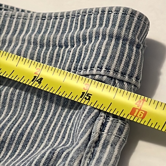 R.L. CHAPS MADDEN CAPRI JEANS (10) - Picture 10 of 14